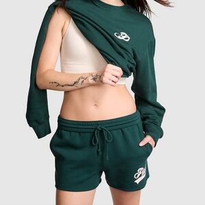 VS PINK SHORTS CAMPUS SWEAT GREEN xl